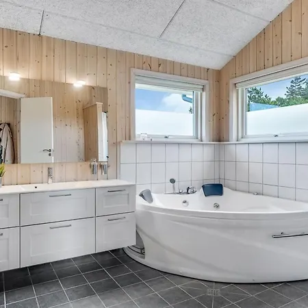 Griselda - 700m From The Sea By Interhome Feriehus *